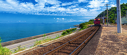 愛媛県でカーシェアとレンタカーを比較して格安料金を見つけよう 